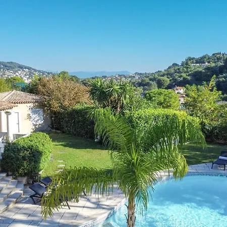 Serrendy Petit Bijou 330m2 Piscine&jacuzzi à 10 Min Des Plages ! Villa Vallauris